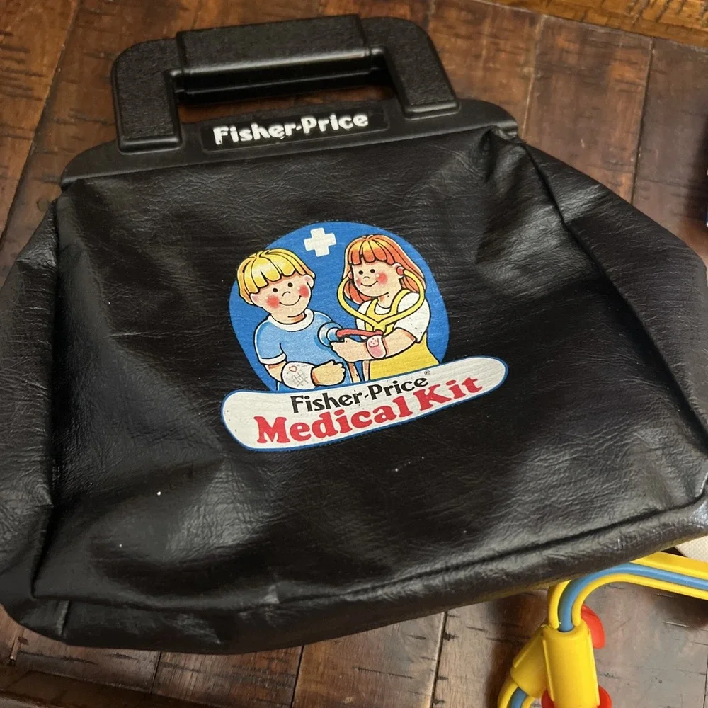 Vintage Fisher Price Medical Kit Doctor Nurse Bag Play Set 1987 Toy Accessories